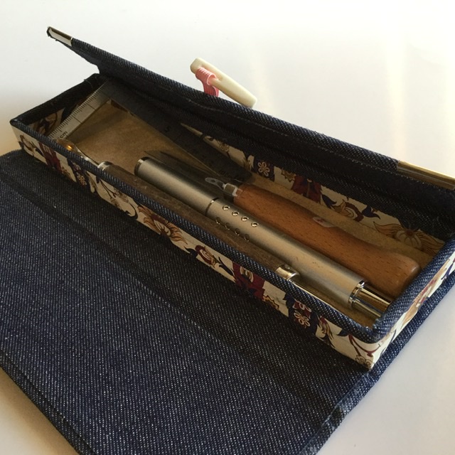 Mini pencil case