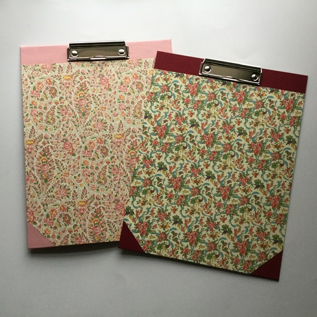 clip  board  rose